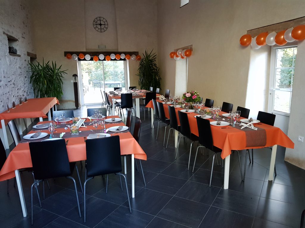 Domaine de Bacqueville, gîte de groupe à L'Aiguillon Sur Vie en Vendée Salle de mariage