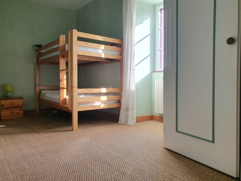 Gîte de groupe et chambres d'hôtes Domaine de Bacqueville à L'Aiguillon-sur-Vie en Vendée, idéal pour mariages, séminaires et événements