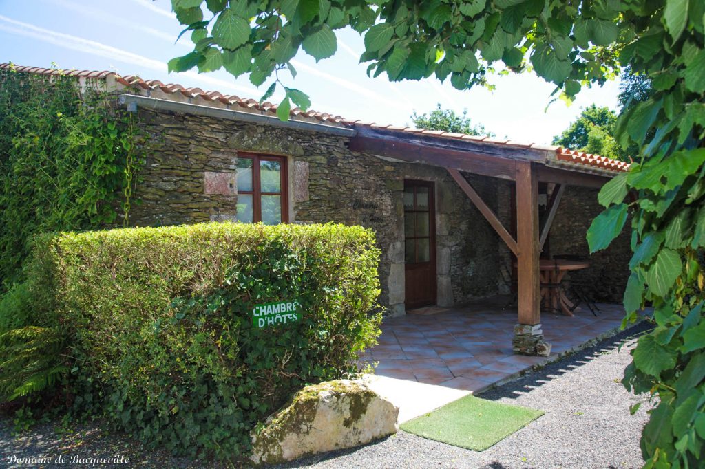 Chambre d'hôtes, gîte de groupe Domaine de Bacqueville près de Saint Gilles Croix de vie en Vendée