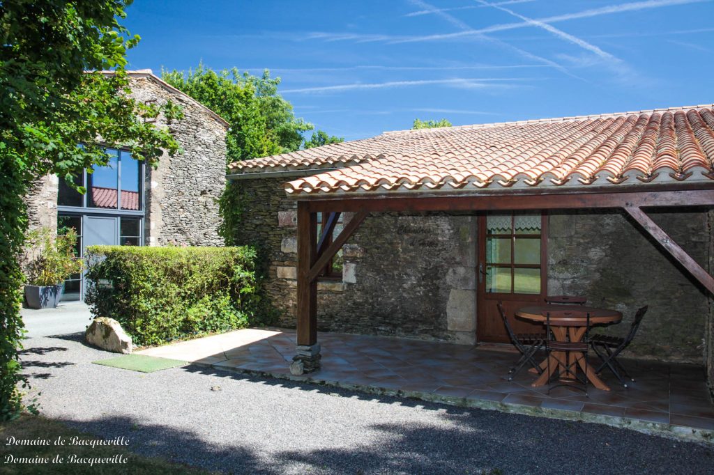 Chambre d'hôtes, gîte de groupe Domaine de Bacqueville près de Saint Gilles Croix de vie en Vendée